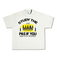 Pistachio Study the past if you would define the future shi Urban Heavy Tee - Bettercallsaul