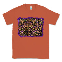 Copper mardi gras leopard background Classic Tee - RanaPortraitStore