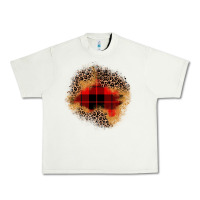 Pistachio christmas patch Urban Heavy Tee - JahusDesignShop