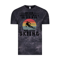 Cloud Black Never Underestimate An Old Man Who Loves Skiing Vintage Tee - Bettercallsaul