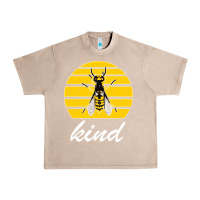 French Oak Bee Kind Urban Heavy Tee - Bettercallsaul
