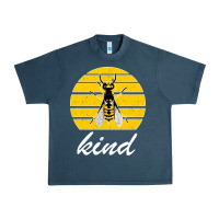 Midnight Navy Bee Kind Urban Heavy Tee - Bettercallsaul