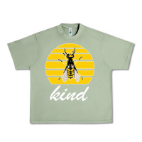 Oil Green Bee Kind Urban Heavy Tee - Bettercallsaul
