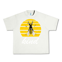 Pistachio Bee Kind Urban Heavy Tee - Bettercallsaul