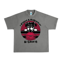 Tornado I kissed a dog and I like it Urban Heavy Tee - Bettercallsaul