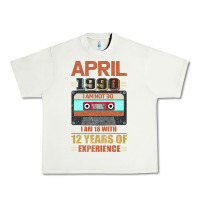Pistachio Aprıl 1990 I Am Not 30 I'm 18 With 12 Years Of Experience Urban Heavy Tee - Bettercallsaul