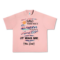 Salmon The Queen Reigning Since 1990 Urban Heavy Tee - Bettercallsaul