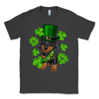 Smoke st. patrick's day lucky dachshund puppy Classic Tee - RanaPortraitStore