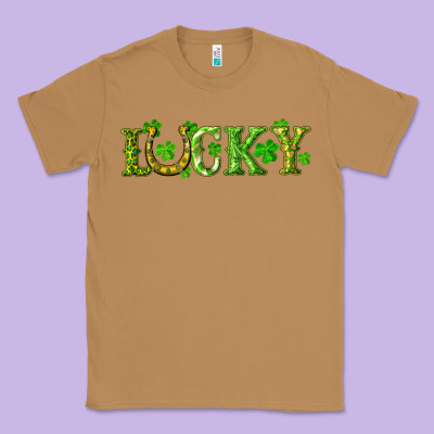 St. Patrick's Day Lucky With Clovers And Horseshoe Classic Tee Designed By Ranaportraitstore