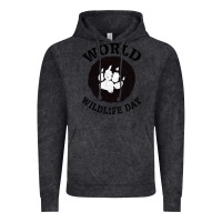 Vintage Black World Wildlife Day Vintage Hoodie - Bettercallsaul