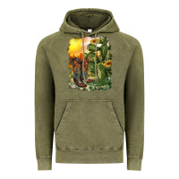 Vintage Olive western boots with cactus and desert Vintage Hoodie - RanaPortraitStore