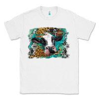 White holstein cow leopard and western background Classic Tee - BarkalooDesign