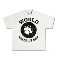 Pistachio World Wildlife Day Urban Heavy Tee - Bettercallsaul