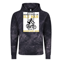 Cloud Black Never Underestimate An Old Man With A Mountain Bike Vintage Hoodie - Bettercallsaul