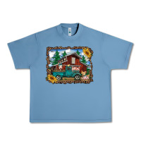Pebble Blue western barn with farm animals Urban Heavy Tee - RanaPortraitStore