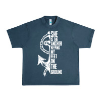 Midnight Navy she is the anchor keeping my feet on the ground Urban Heavy Tee - Bettercallsaul