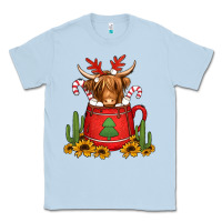 Dusty Blue hot coco christmas highland cow Classic Tee - Jasminsmagicworld