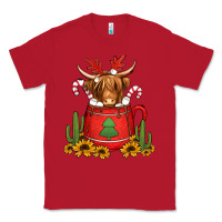 Red hot coco christmas highland cow Classic Tee - Jasminsmagicworld