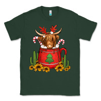 Sports Green hot coco christmas highland cow Classic Tee - Jasminsmagicworld