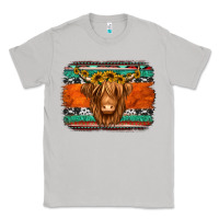 Moon Dust highland cow western background Classic Tee - Jasminsmagicworld