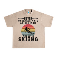 French Oak Never Underestimate An Old Man Who Loves Skiing Urban Heavy Tee - Bettercallsaul