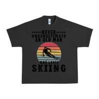 Pigment Black Never Underestimate An Old Man Who Loves Skiing Urban Heavy Tee - Bettercallsaul