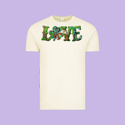 Love With Shamrock Vintage Tee Designed By Ranaportraitstore