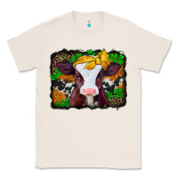 Natural st patricks baby cow with leopard background Classic Tee - Jasminsmagicworld