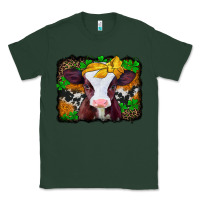 Sports Green st patricks baby cow with leopard background Classic Tee - Jasminsmagicworld