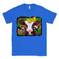 True Royal st patricks baby cow with leopard background Classic Tee - Jasminsmagicworld