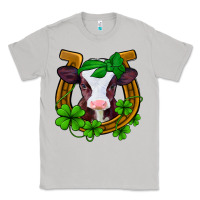 Moon Dust lucky horseshoe 4 leaf clover baby calf Classic Tee - Jasminsmagicworld