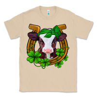 Mushroom lucky horseshoe 4 leaf clover baby calf Classic Tee - Jasminsmagicworld