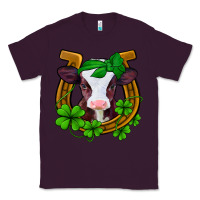 Plum lucky horseshoe 4 leaf clover baby calf Classic Tee - Jasminsmagicworld