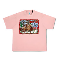 Salmon christmas is best at the farm Urban Heavy Tee - RanaPortraitStore
