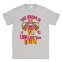 Moon Dust the queen is 70 long live the queen Classic Tee - Jasminsmagicworld