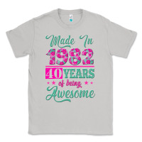 Moon Dust made in 1982, 40 years of being awesome Classic Tee - Jasminsmagicworld