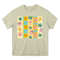 Mossy retro daisy Heavy Core Tee - MaliasSmallBusiness