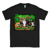 Black st patricks cows heifers go lucky Classic Tee - Jasminsmagicworld