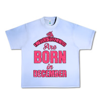 Grape Ice LEGENDS ARE BORN İN DECEMBER Urban Heavy Tee - Bettercallsaul
