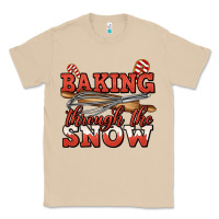 Mushroom baking through the snow christmas Classic Tee - Jasminsmagicworld