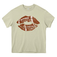 Mossy football lips Heavy Core Tee - AdoDesignShop