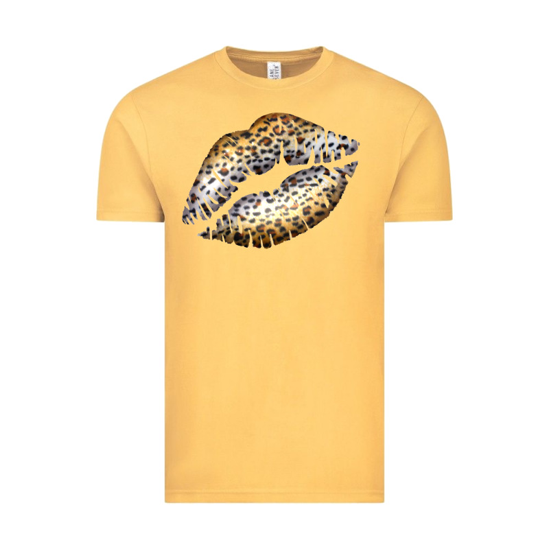 Cheetah Lips Vintage Tee by Bettercallsaul | Teevron
