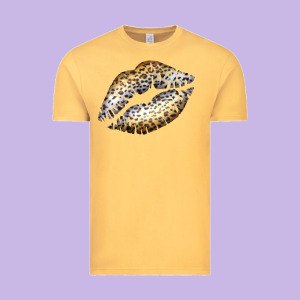 Cheetah Lips Vintage Tee Designed By Bettercallsaul