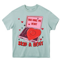 Arona heart record player Heavy Core Tee - MaliasSmallBusiness
