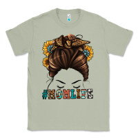 Matcha mom life messy bun Classic Tee - Jasminsmagicworld
