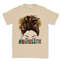 Mushroom mom life messy bun Classic Tee - Jasminsmagicworld
