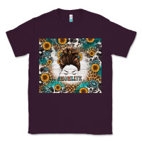 Plum mom life messy bun western Classic Tee - Jasminsmagicworld