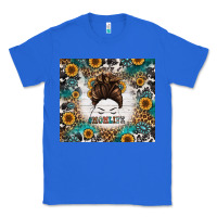 True Royal mom life messy bun western Classic Tee - Jasminsmagicworld