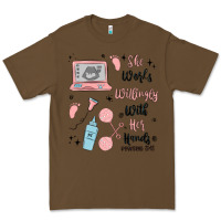 Cacao she works willingly with her hands Premium Tee - MaliasSmallBusiness