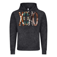 Vintage Black Xoxo Leopard Heart Vintage Hoodie - Bettercallsaul
